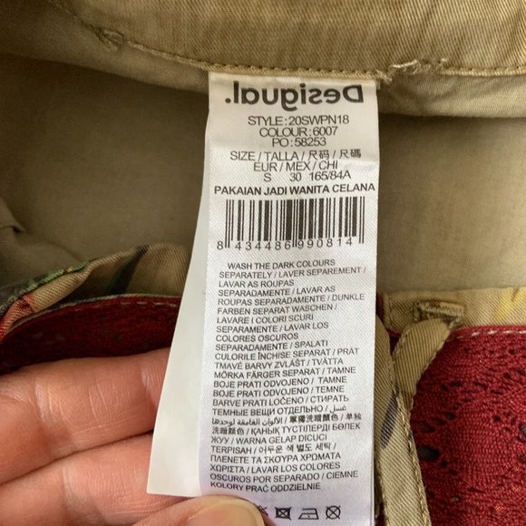 Women's Desigual Red Brown Relaxed High Waist Shorts Tropical Print Size S - Picture 14 of 16